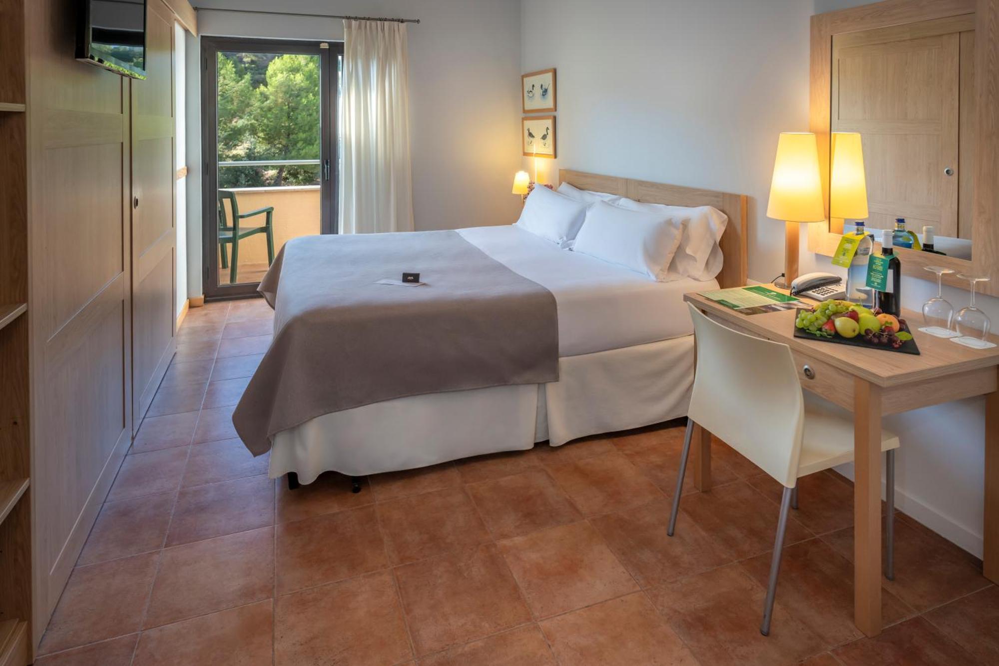 Hotel & Resort Vilar Rural D'Arnes By Serhs Hotels Sant Carlos de la Ràpita Exterior foto