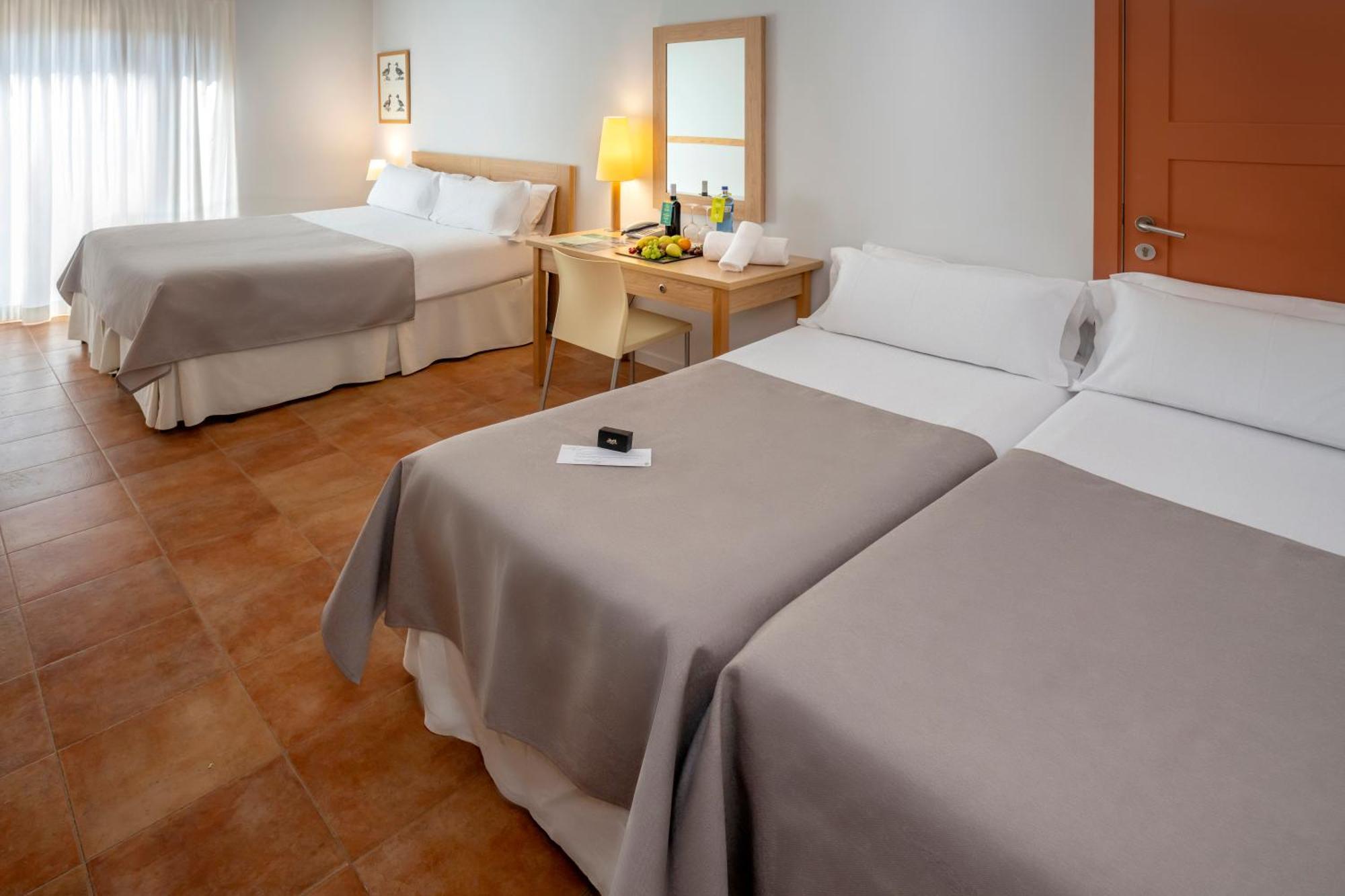 Hotel & Resort Vilar Rural D'Arnes By Serhs Hotels Sant Carlos de la Ràpita Cameră foto